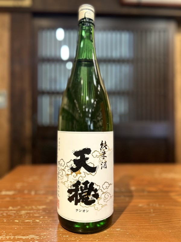天穏　純米酒　1800ml