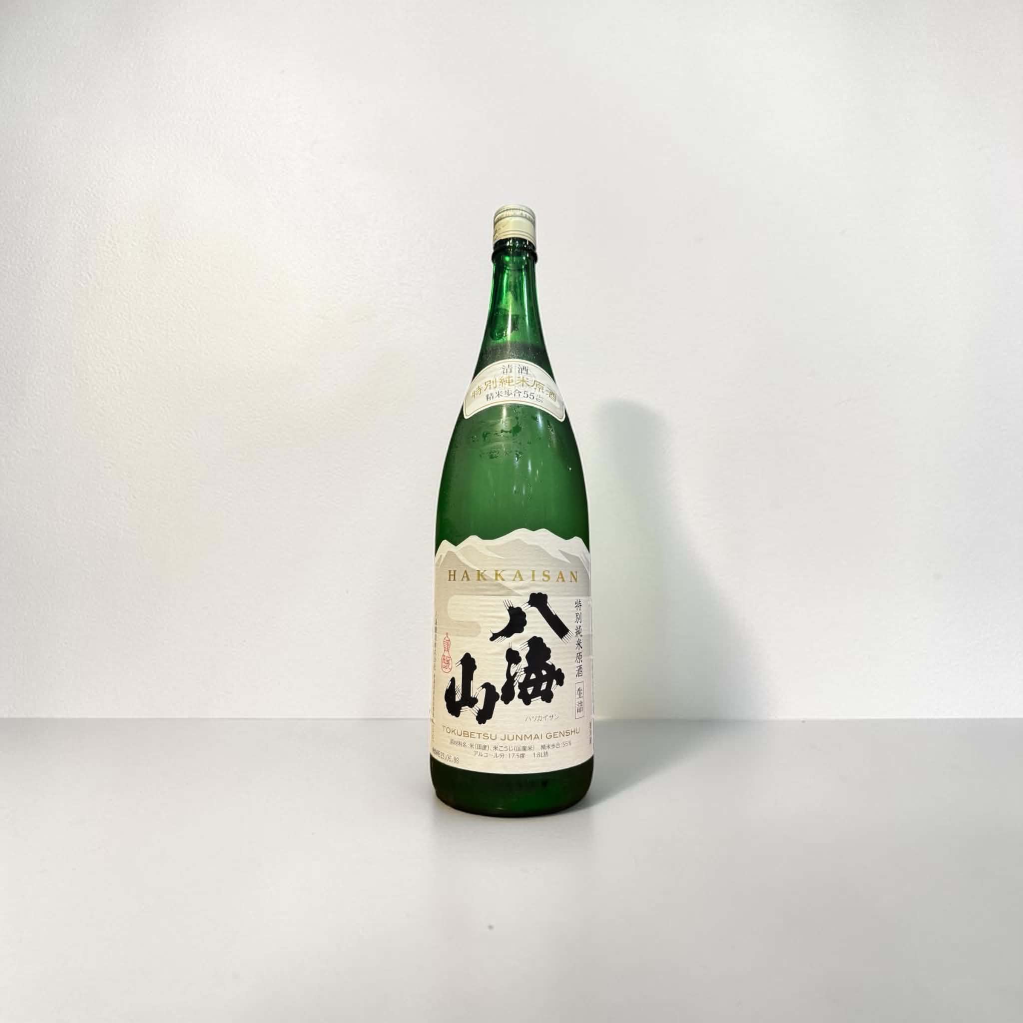 八海山　特別純米原酒  1800ml